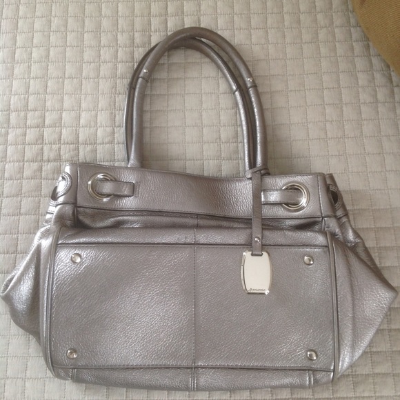Handbag - Picture 3 of 5